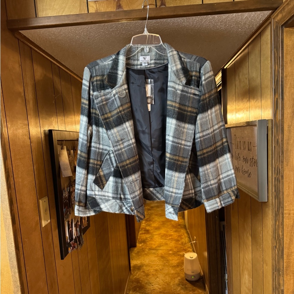 Worthington Black & Gray Plaid Blazer. BRAND NEW NEVER WORN!!!